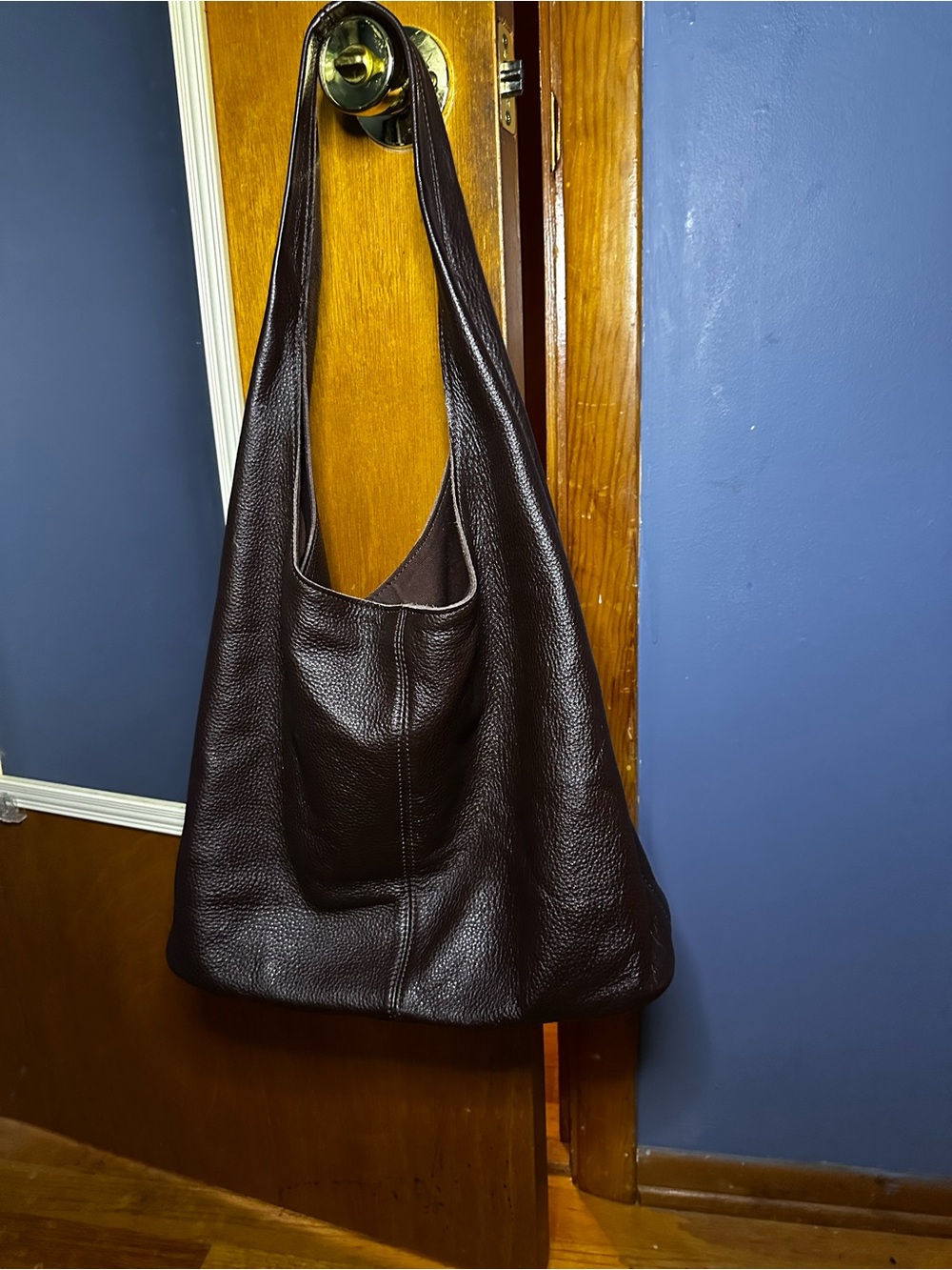 Handmade Italian Bag in Dark Brown Leather-pictures do not do it justice! - Picture 7 of 10